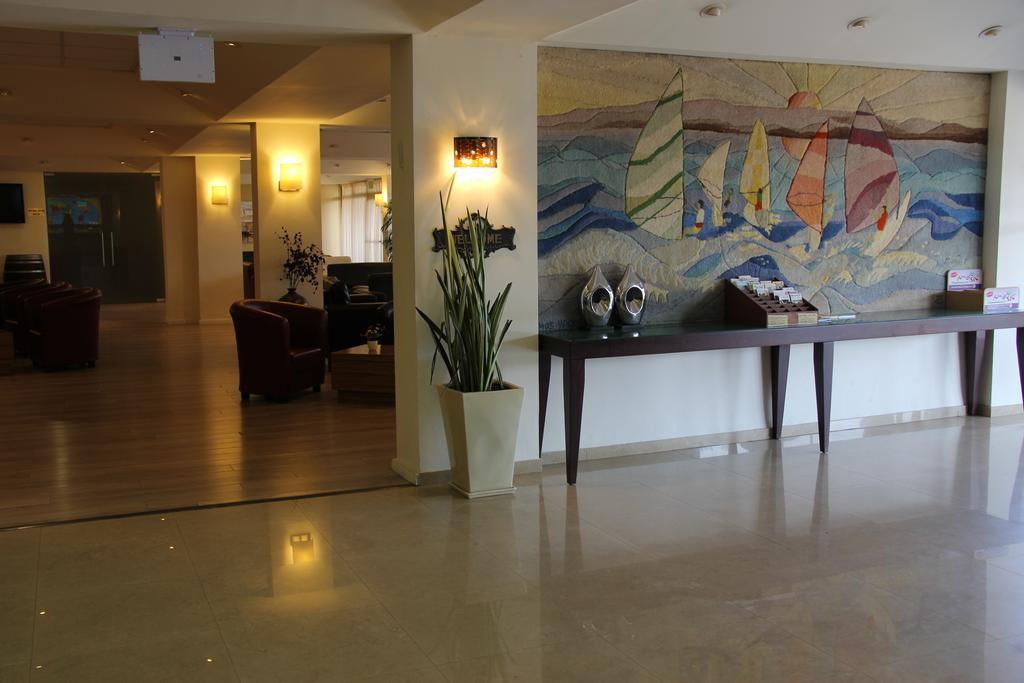 Restal Hotel Tiberias Exteriör bild